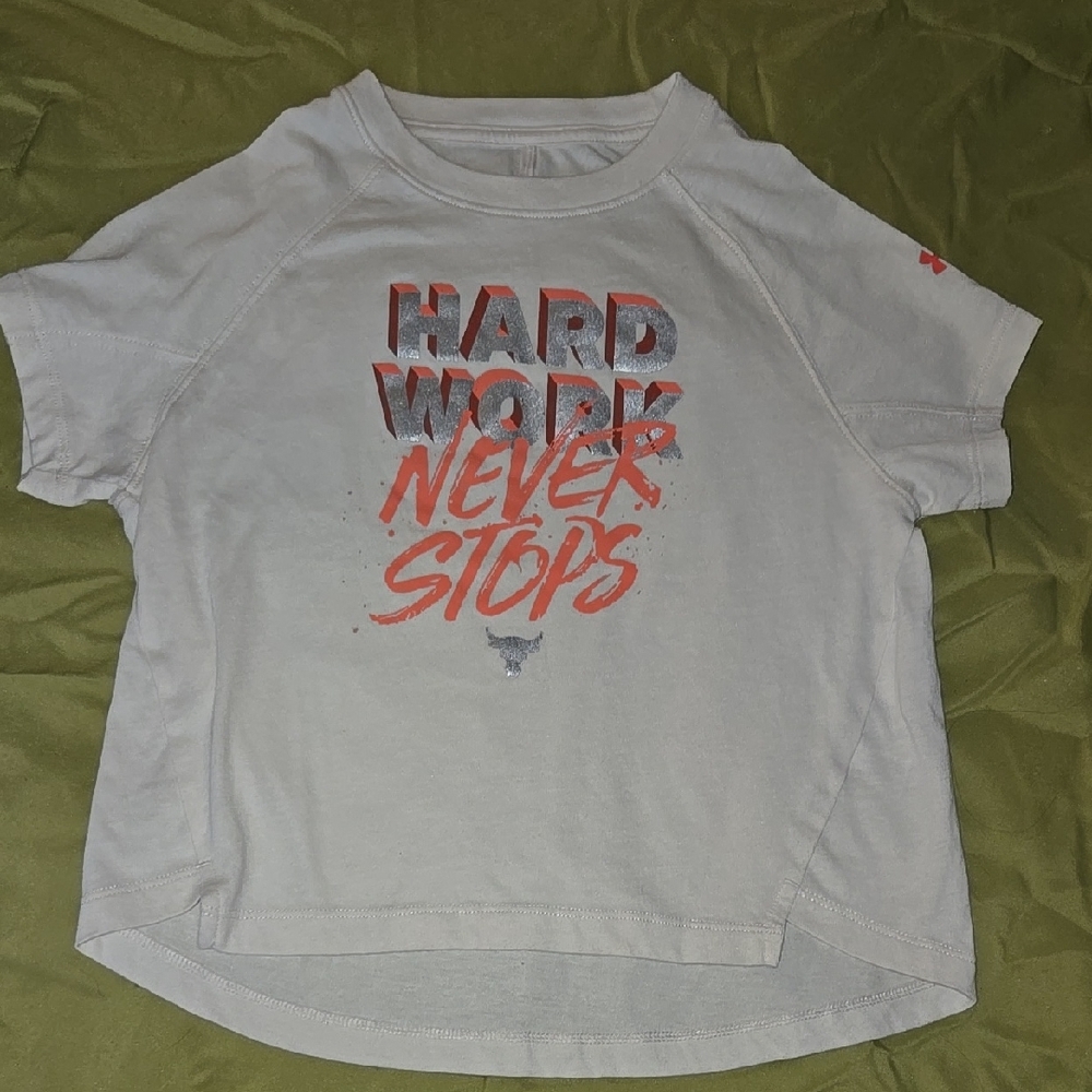 2 Kids UA Project Rock Loose Fit Tops  Small / Med